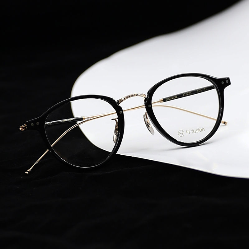HF-136 # 01 black / gold, SIZE: 47-21