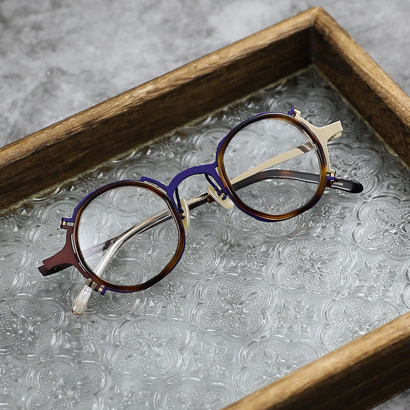 MM-0083 No.3 Havana / Brown - Navy - Gold SIZE: 42-26-145