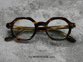 YELLOWS PLUS【外八角|內圓形】'GERALD'