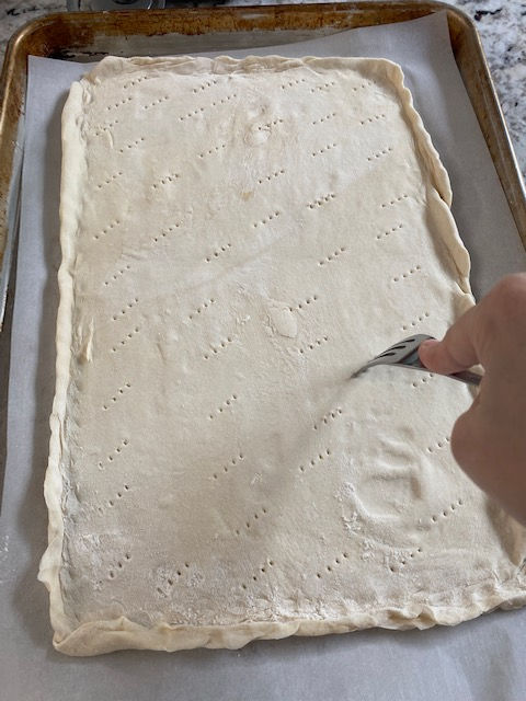 Fork the dough