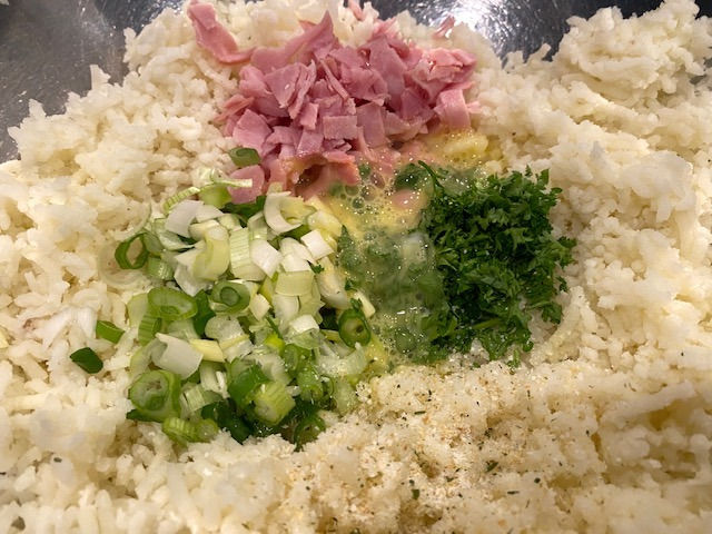 Onion, ham, parsley, salt, egg