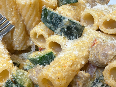 Sausage & Zucchini Spicy Pasta – Pasta Piccante con Salsiccia e Zucchine