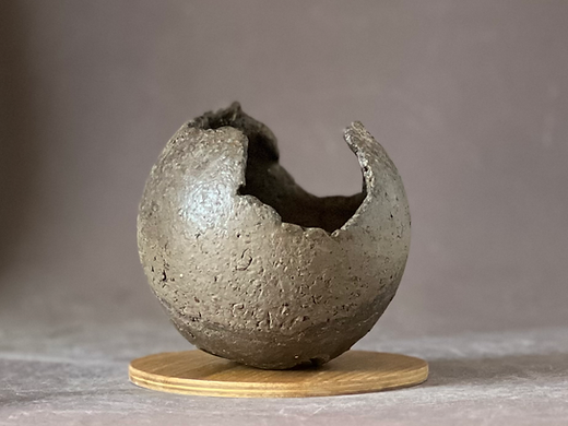 Handmade stoneware bonsai pots from Sweden | Thor Holvila Bonsai Pot