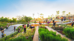 The landscape architect implemented a holistic approach inspired by local ingenuity. TURF addresses underlying ecological issues and social equity through food production, energy, waste management, water management, and the local economy to create a sustainable vision for our future cities.
Photo credit: Panoramic Studio / LANDPROCESS