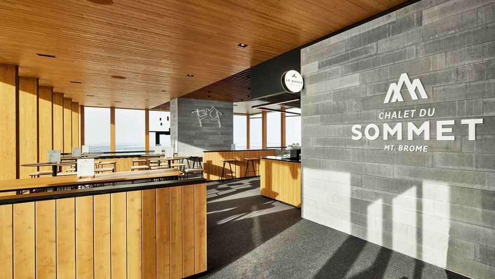 Interior View
Bromont Summit Chalet
Photo © Phil Bernard