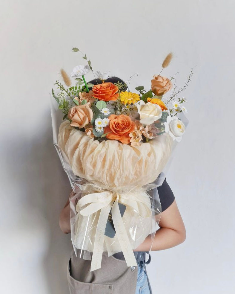 Thumbnail: Bianca - Soap Flower