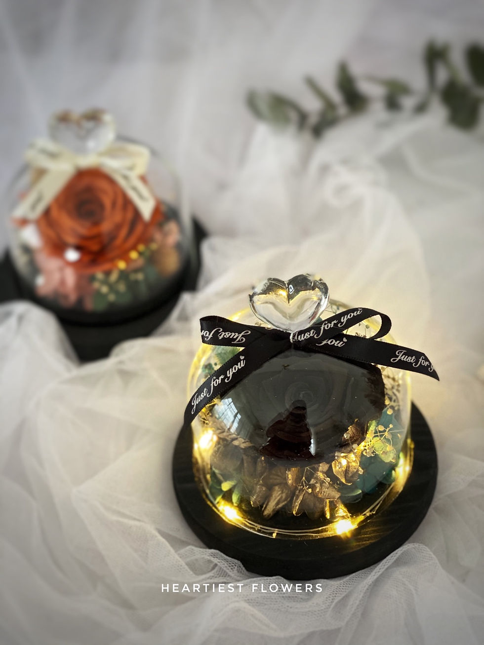 Thumbnail: You are in my heart - Preserved Flower Arrangement