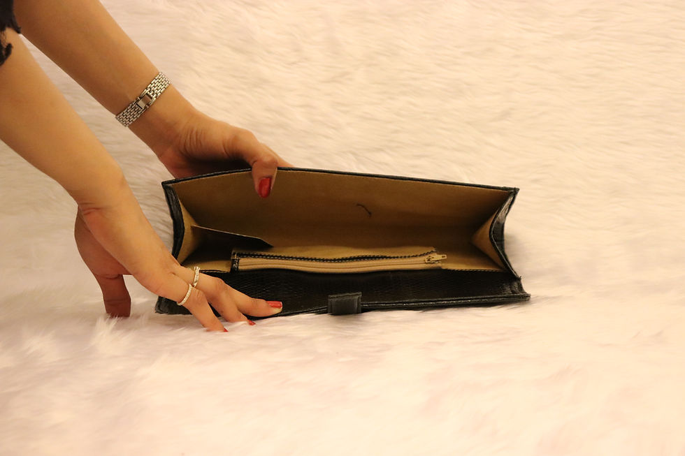 Thumbnail: Clutch H Bag Small