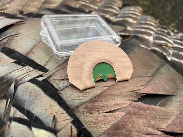 Thumbnail: Gobbler’s Knob “Hollar Haunt” Batwing-Cutter Mouth Call