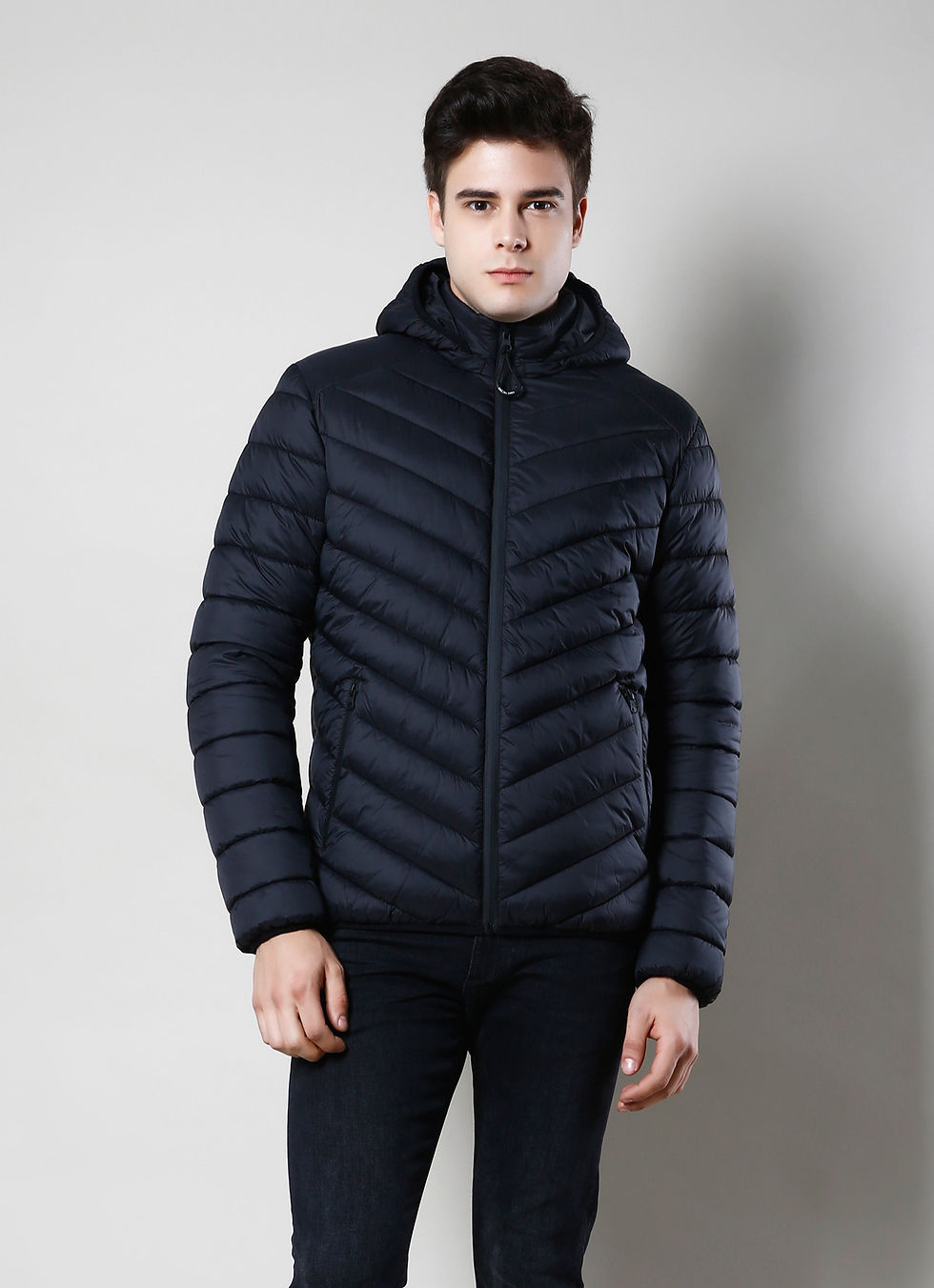 الصورة المصغرة: Jackets noir zip 