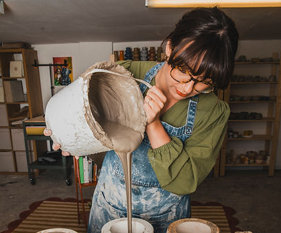 Hallo Ceramics Brand Shoot-43_edited.jpg