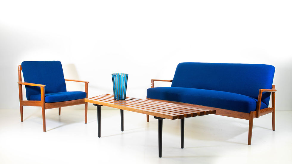 Miniature : Fauteuil Danois Grete Jalk