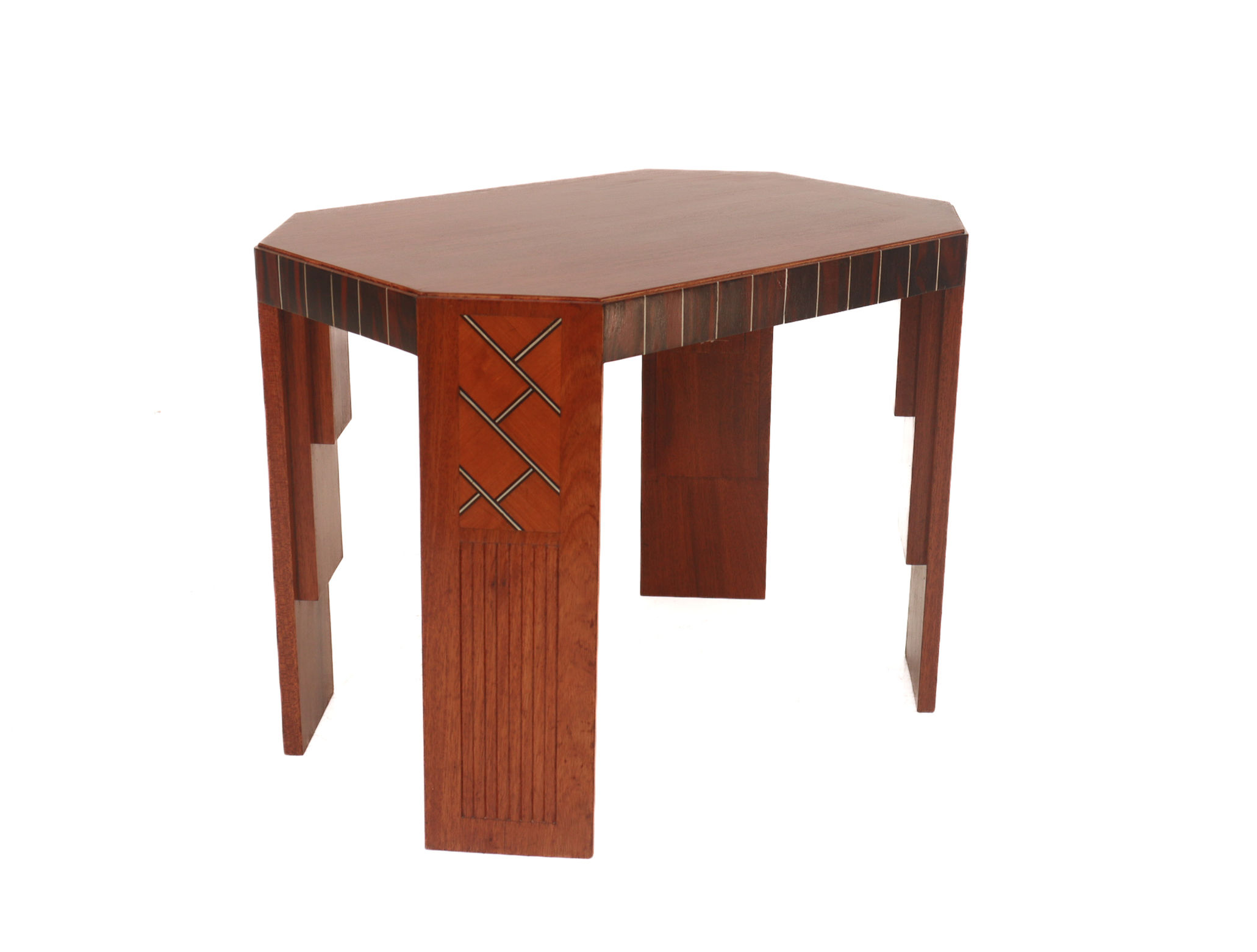 Table basse Moderniste