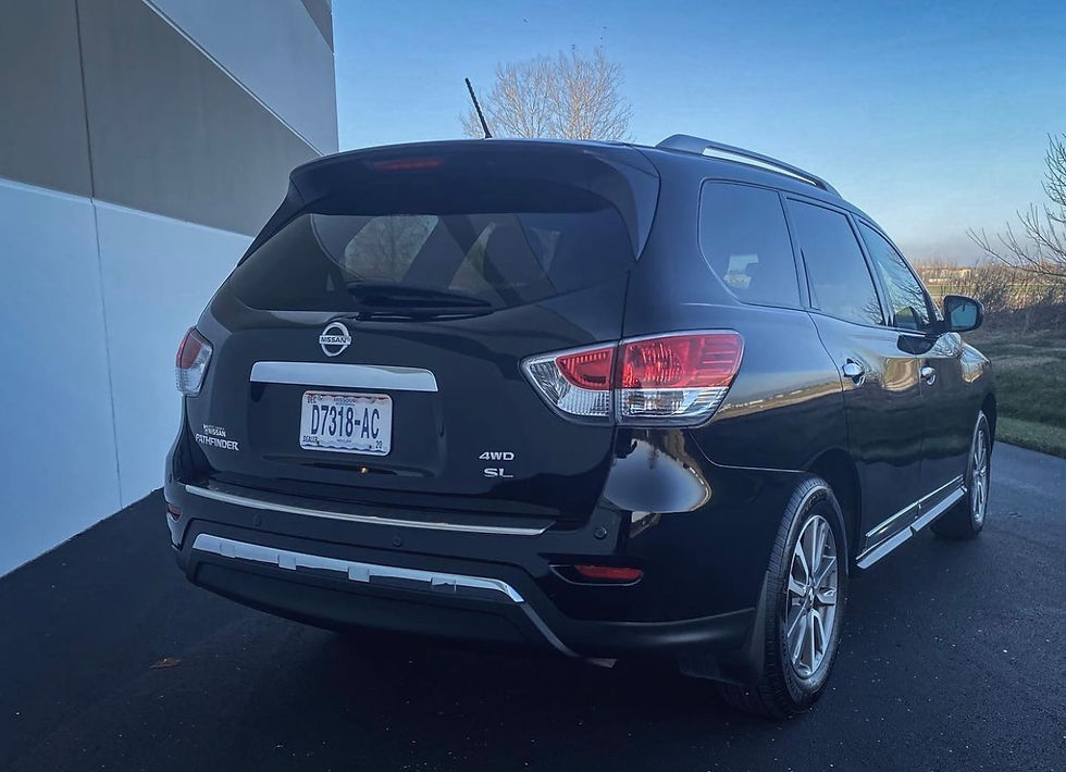 Thumbnail: 2014 Nissan Pathfinder SL