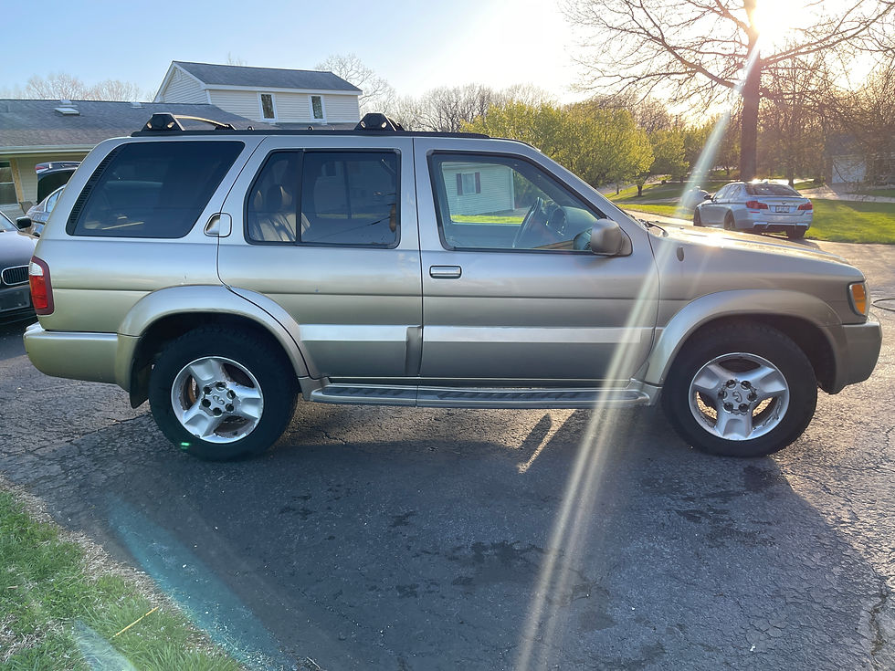 Thumbnail: Infiniti QX4 2002