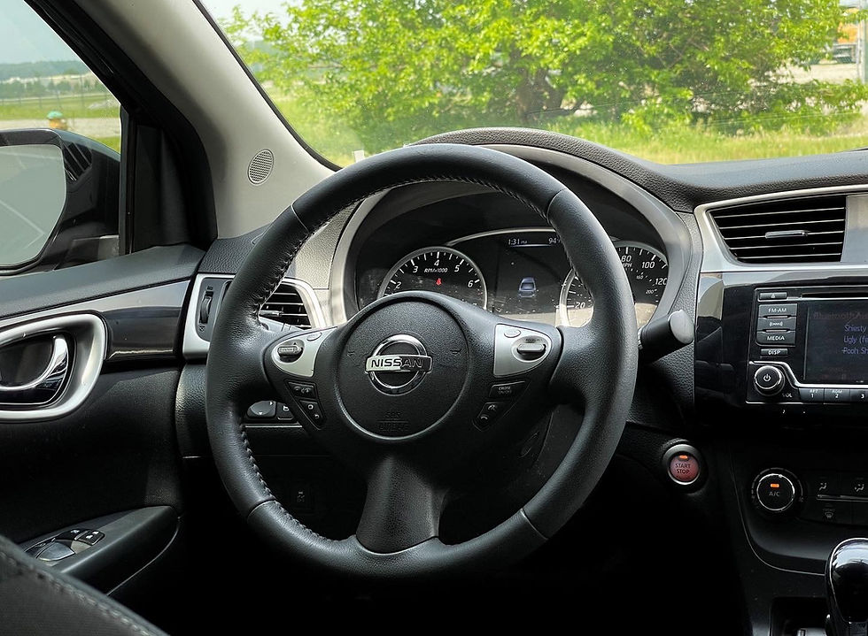 Thumbnail: 2017 Nissan Sentra SV
