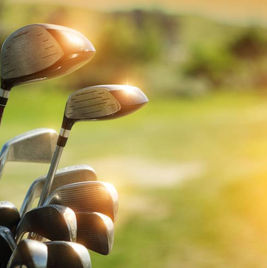 Golfclubs huren bij Golf Camiral,dichtbij B&B El Ranxo in Girona,Catalonië