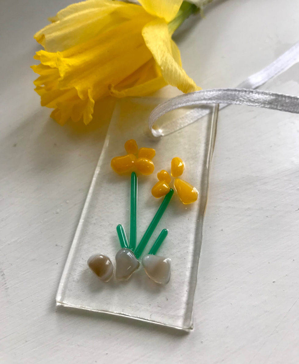 Thumbnail: Fused Glass Hanging Daffodils light-catcher card and envelope