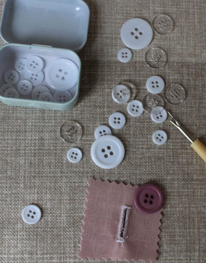 How to Sew a Buttonhole, StepByStep