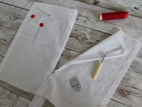 How to Sew an Invisible Zip - beginner's guide