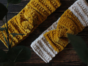 How to Crochet a Twisted Winter Headband - the Perfect Way to Stay Warm and Stylish