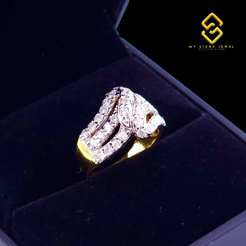 Thumbnail: Natural Diamond Ring
