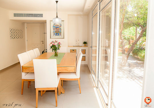 שרית לפאיר פינת אוכל בבית פסטורלי ורדרד