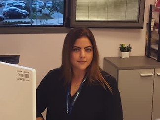 Lucy at Assuta office.JPG