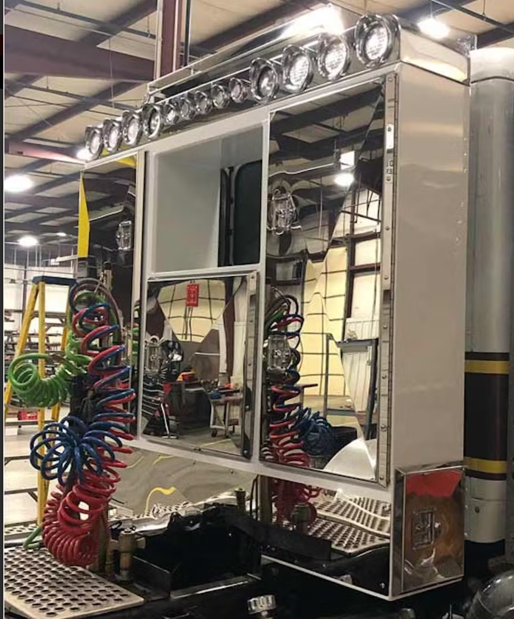 Five Door with Work Platform