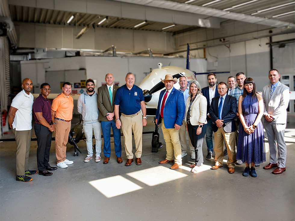 Key executives from the Tennessee Governor's Office, the State Commissioner for Agriculture and the senior leaders of the Tennessee National Guard, along with representatives from the US Embassy visited our Halle