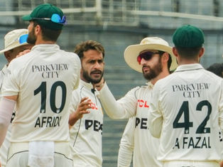 Bangladesh tighten grip as bad light halts day four against Pakistan