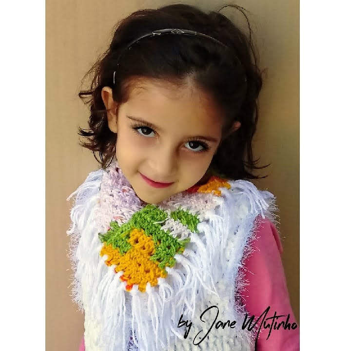 GOLA INFANTIL EM CROCHÊ