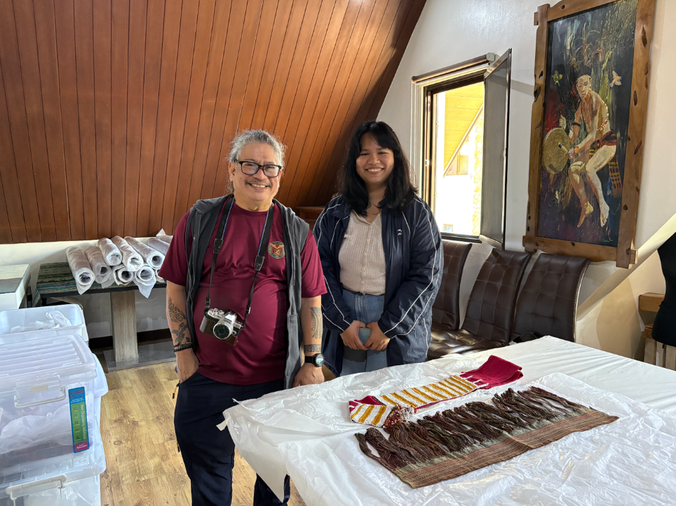 Dr Armand Salvador Mijares, Professor of Archaeology and Senior Lecturer, Patricia Panganiban of the UP Diliman team 