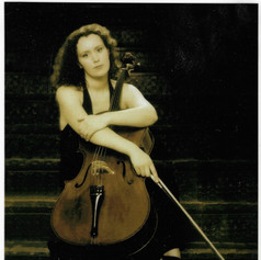 Sarah Barnes Concert 'Cellist