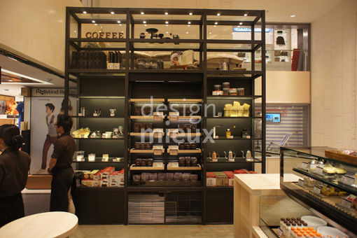 Paul Bassett_신세계 천안