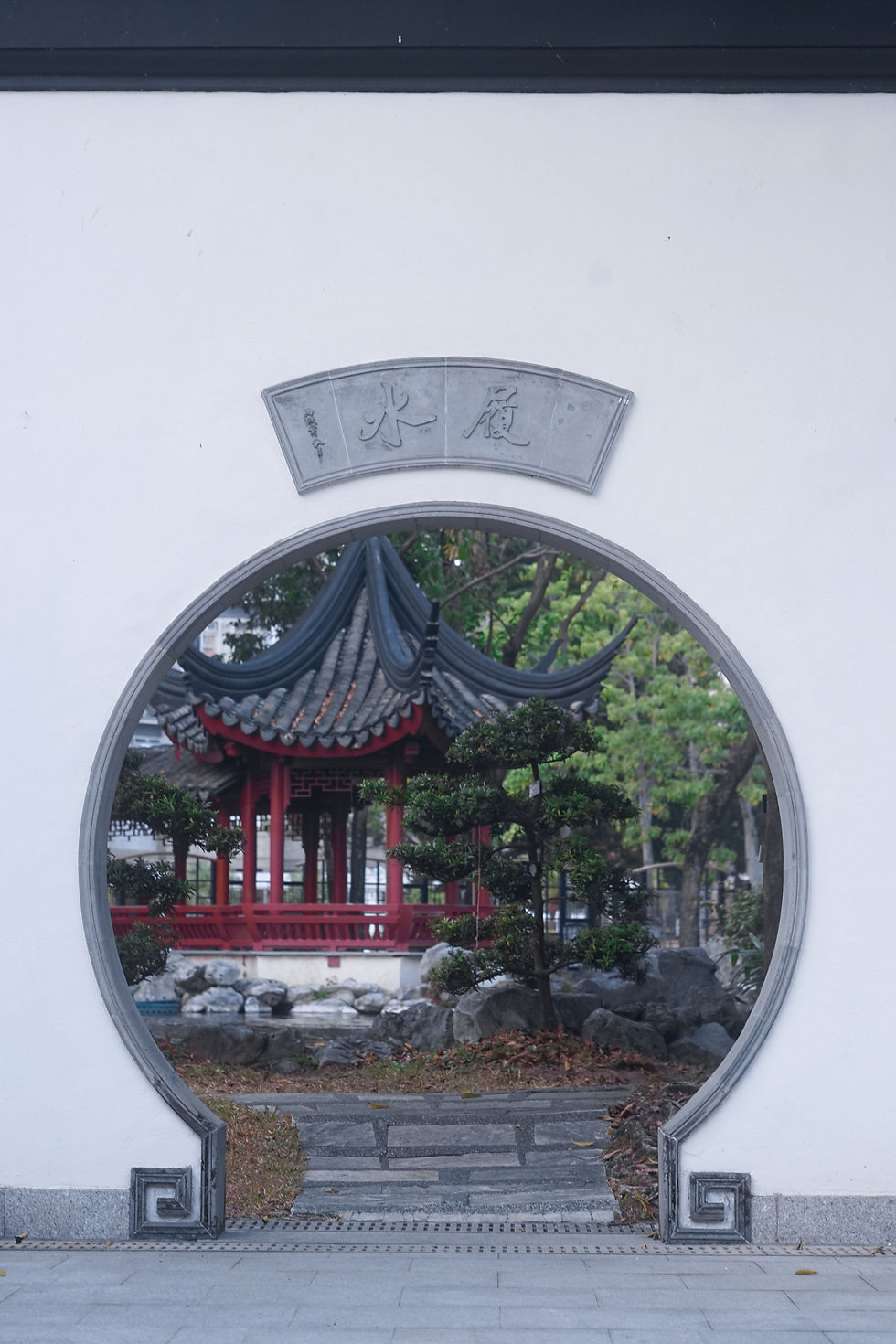 縮圖：Nikkor-H Auto 85mm 1.8 (nikkor 85mm 1.8)