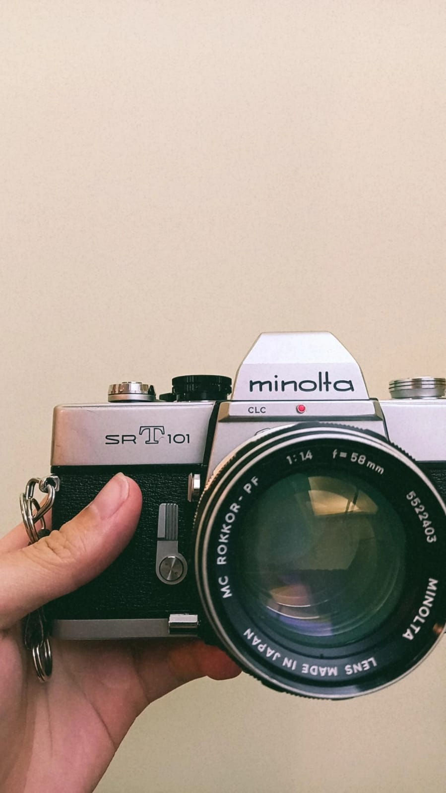 縮圖：Minolta SRT-101