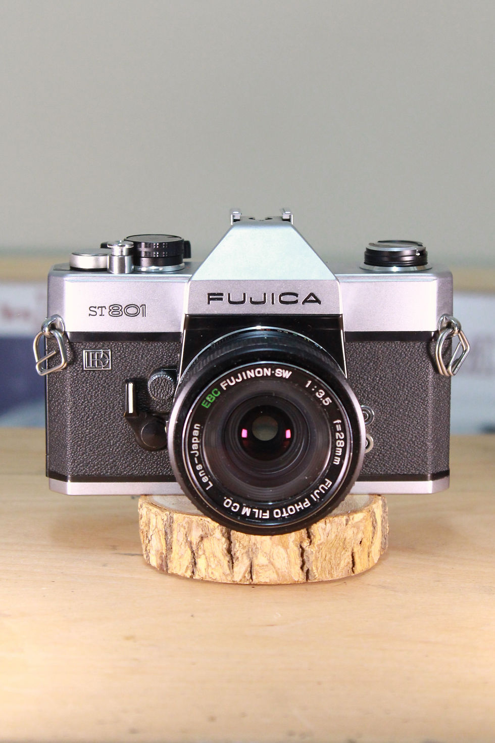 縮圖：Fujica ST801
