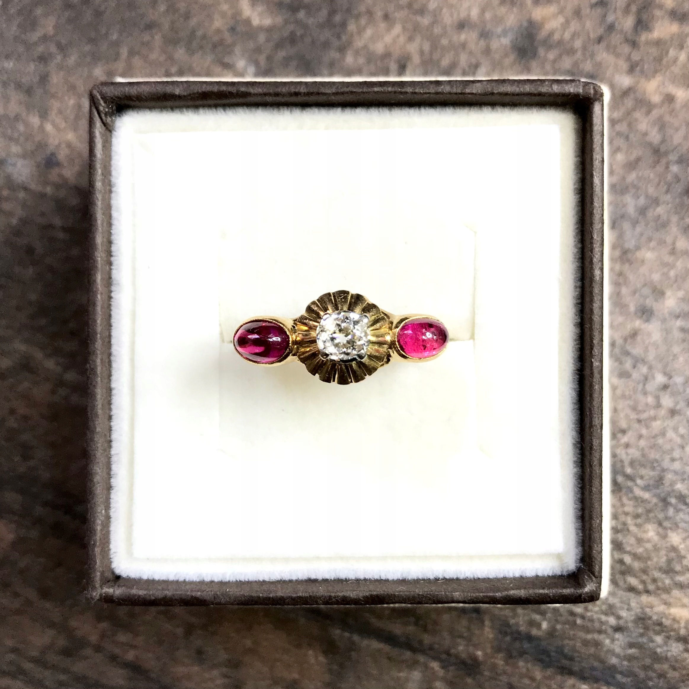 Złoty pierścionek diament 0,45 ct Francja ART DECO antyk XX wiek