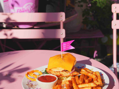 Romantic Tea Time
