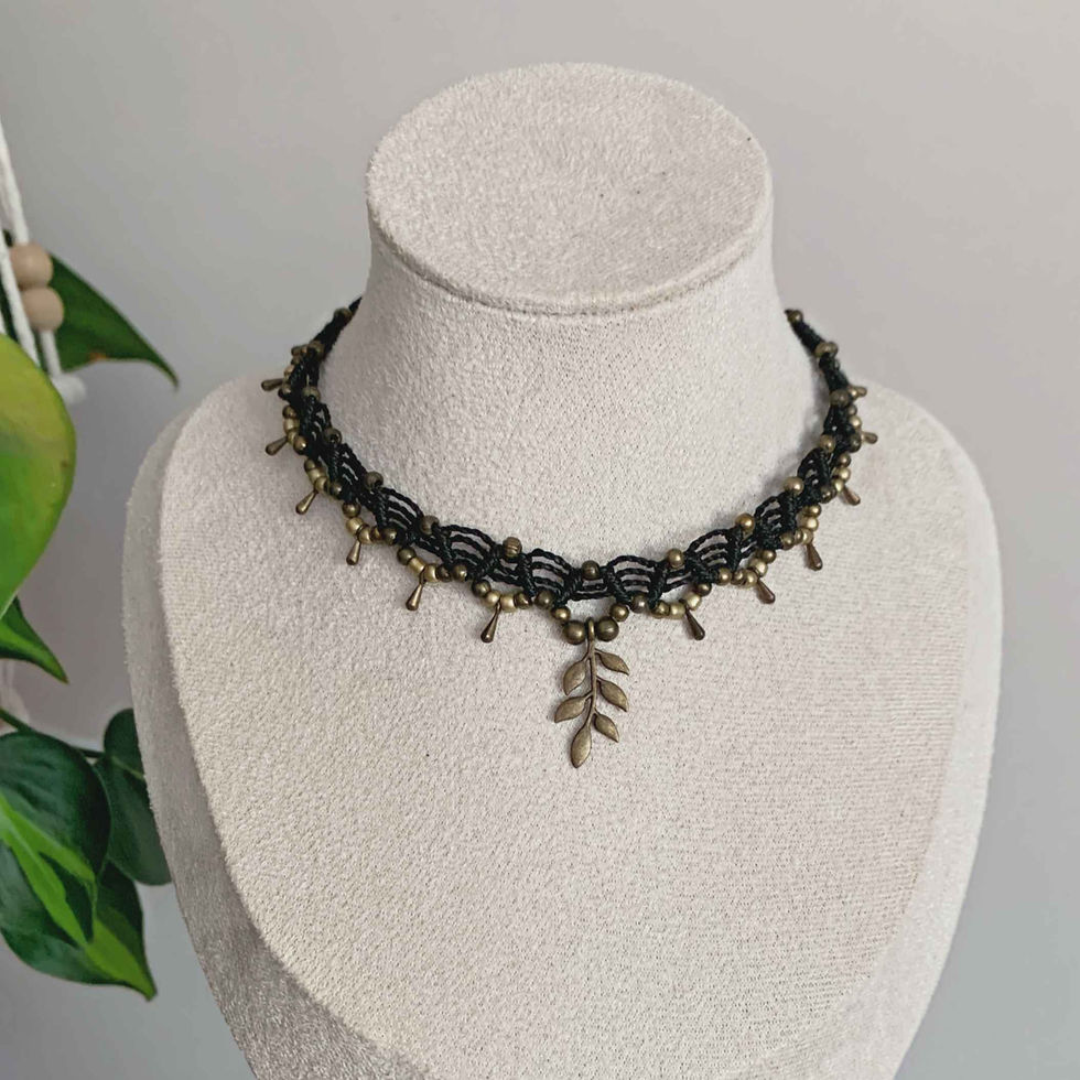 Thumbnail: Flora necklaces