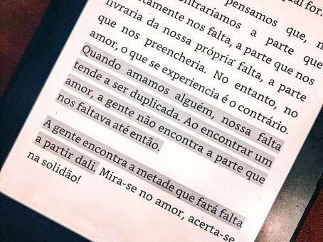 A Gente Mira no Amor e Acerta na Solidão