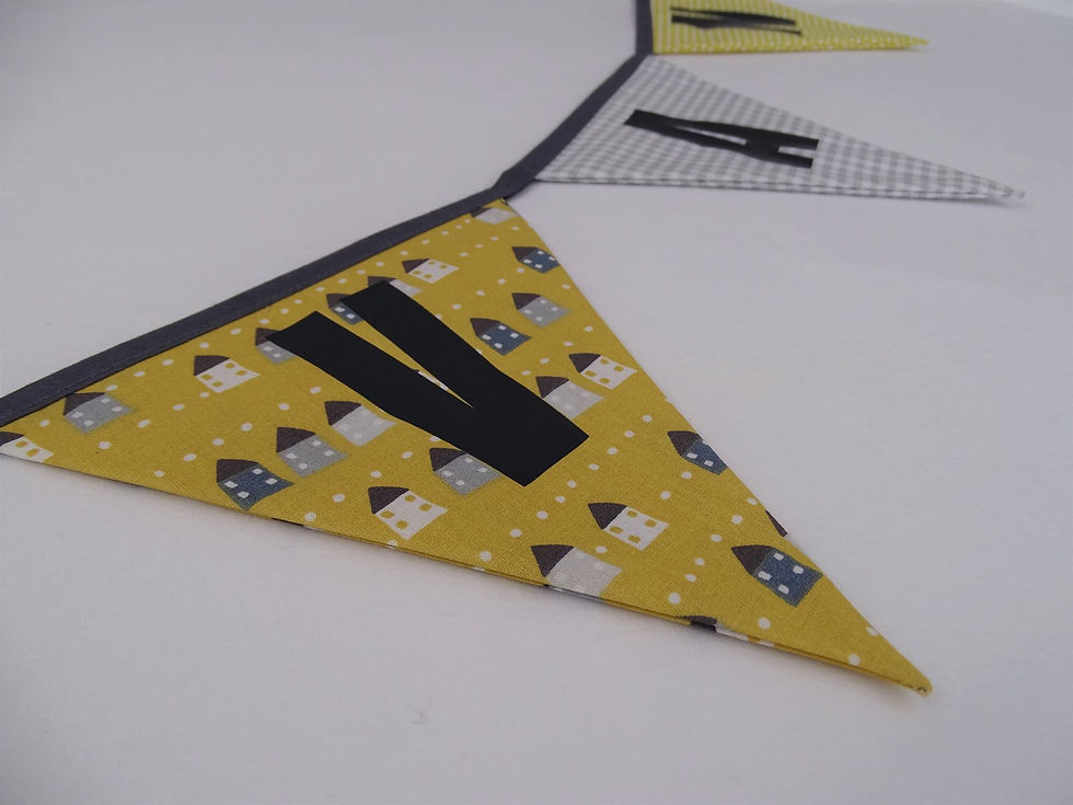 Thumbnail: bunting
