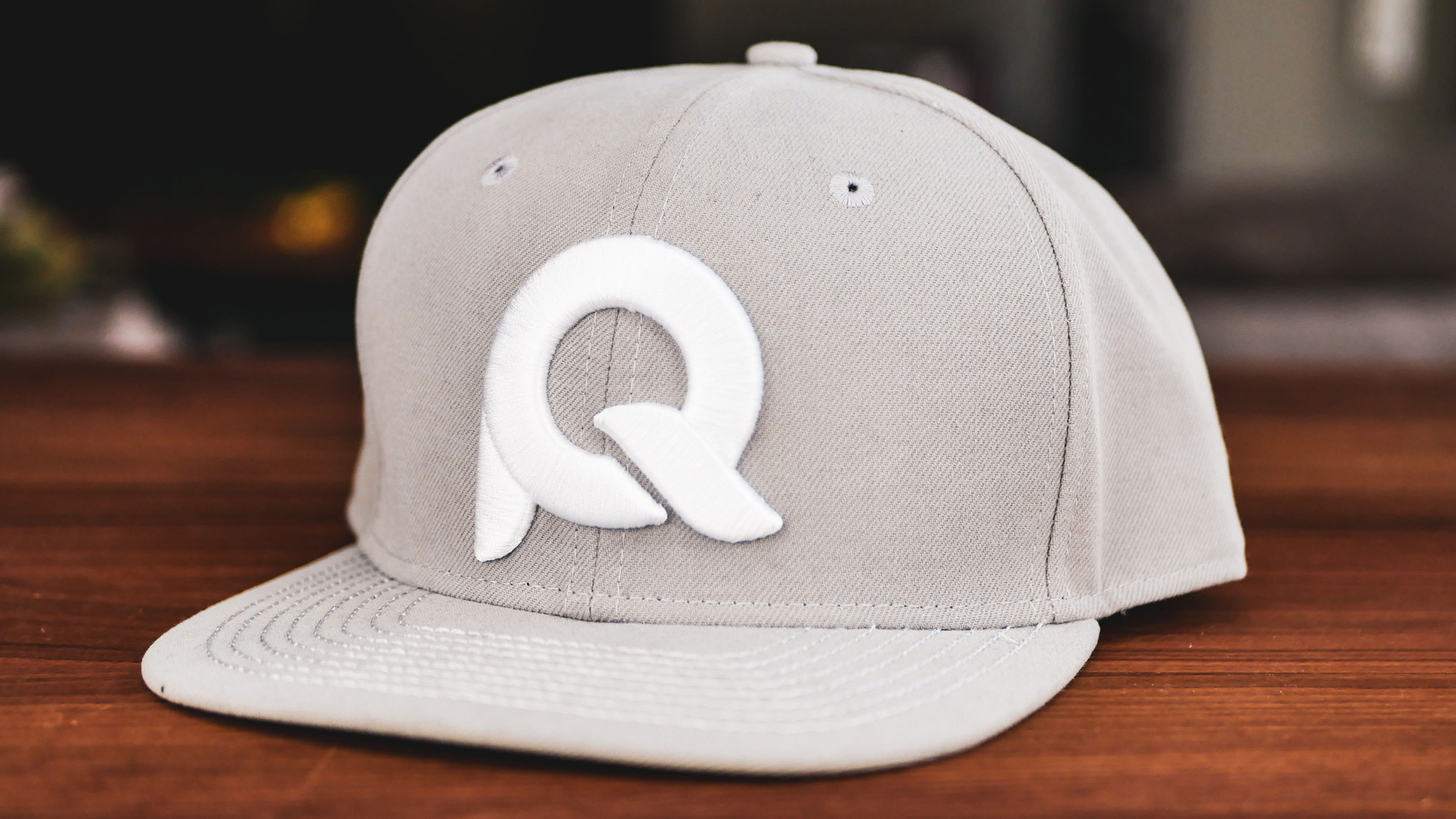 Cap grau Avio / PQ001