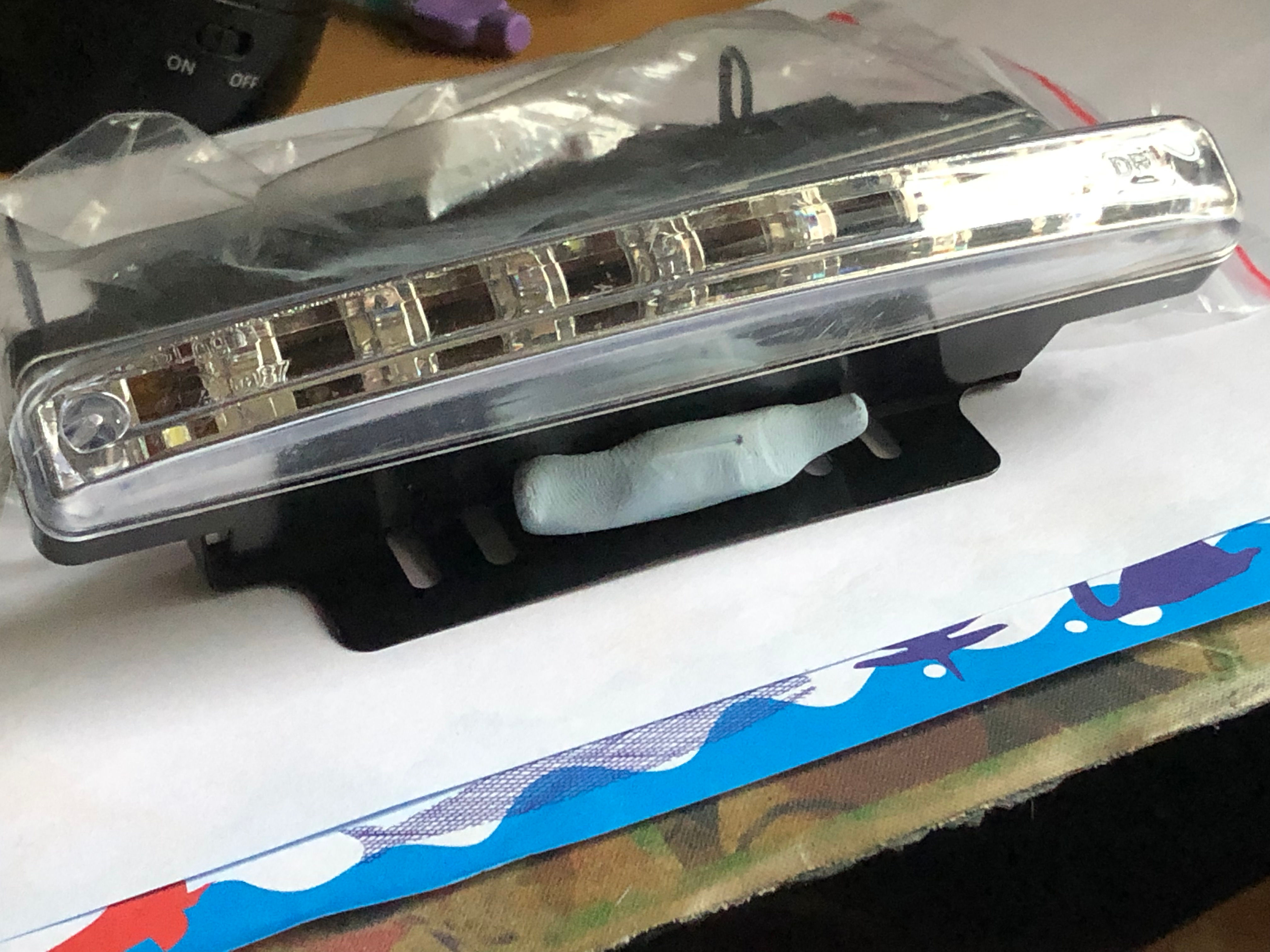 2 Pcs New Creative Universal Car Light 8 LED DRL Fog Driving Daylight