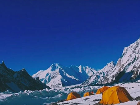 石川直樹ビデオ上映 × スガダイロー即興演奏　同志社大学（京都）上映　2019年