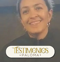 Imagen de emprendedores exitosos con joyería de oro laminado 18k de Matau Gold. Testimonios de clientes que han tenido éxito en su negocio de joyería.