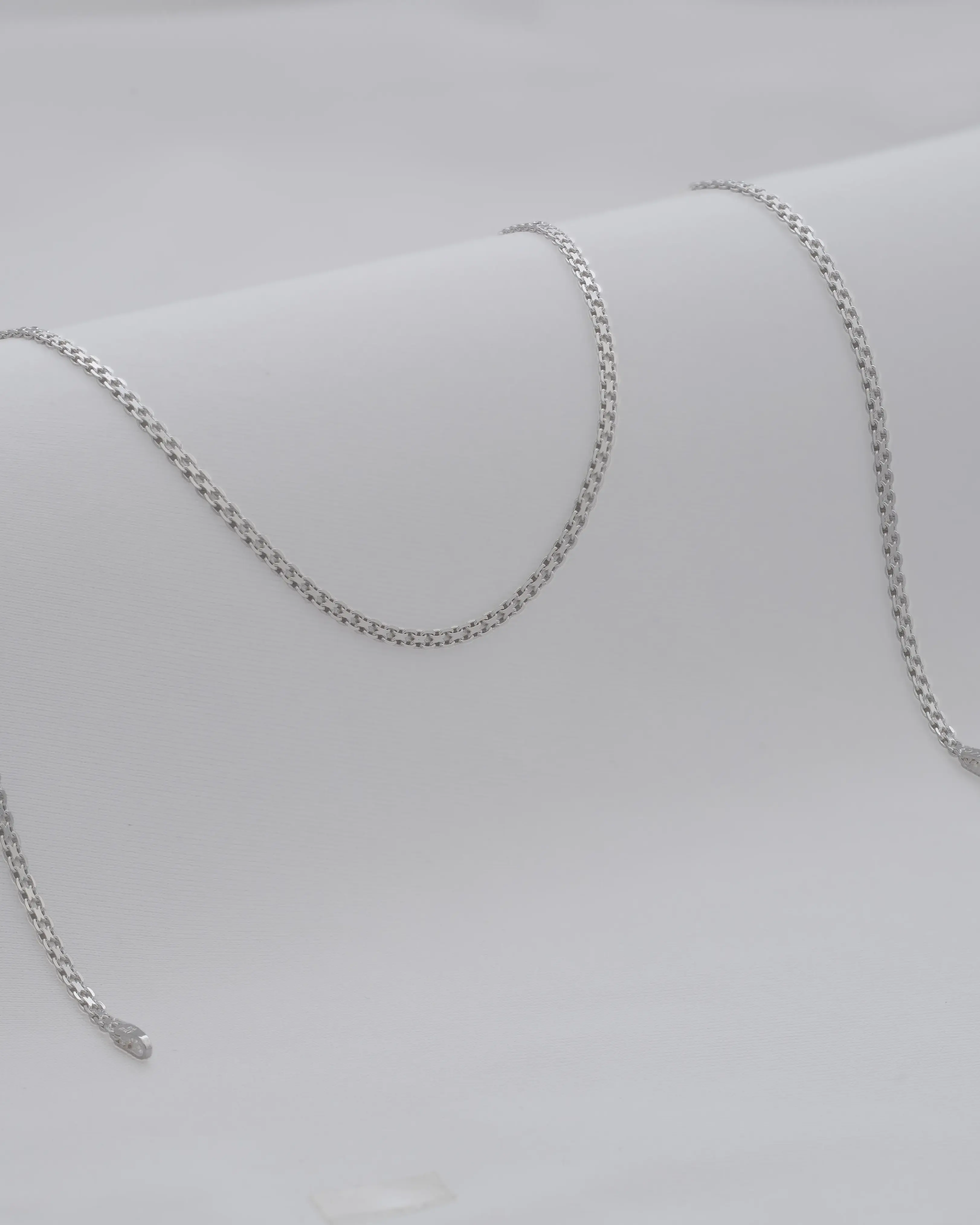 S-46883 - C China 2 mm 65 Cms