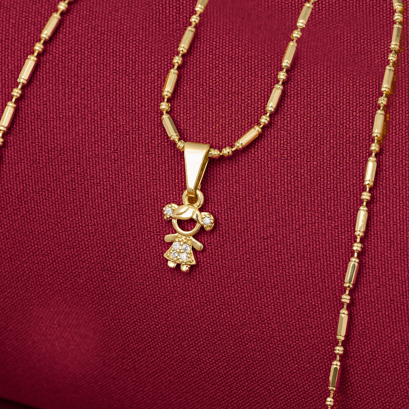 MY 23251 D Little Girl Matau GOLD