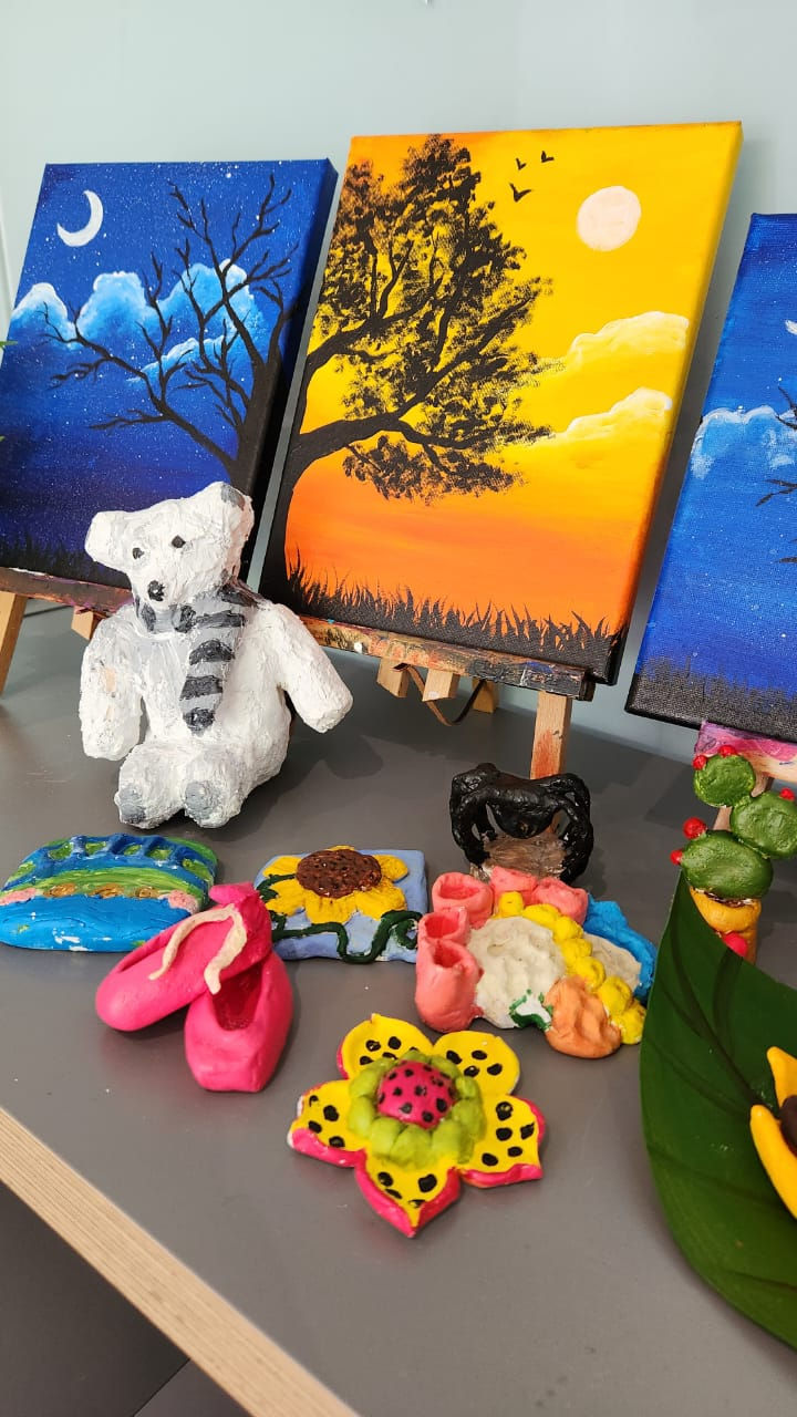 art school art class in mont kiara, art classes, art and painting, art holiday program.